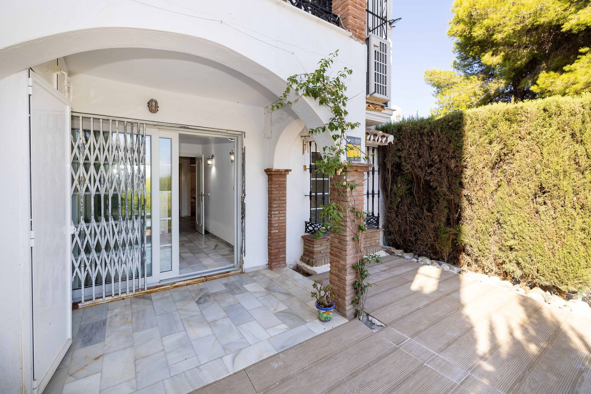 3 Bed Apartment for sale in Campo Mijas Costa Del Sol, Málaga, Spain