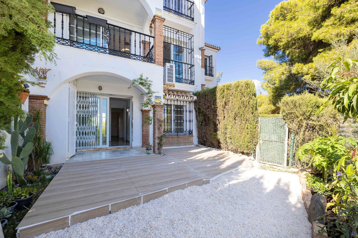 3 Bed Apartment for sale in Campo Mijas Costa Del Sol, Málaga, Spain
