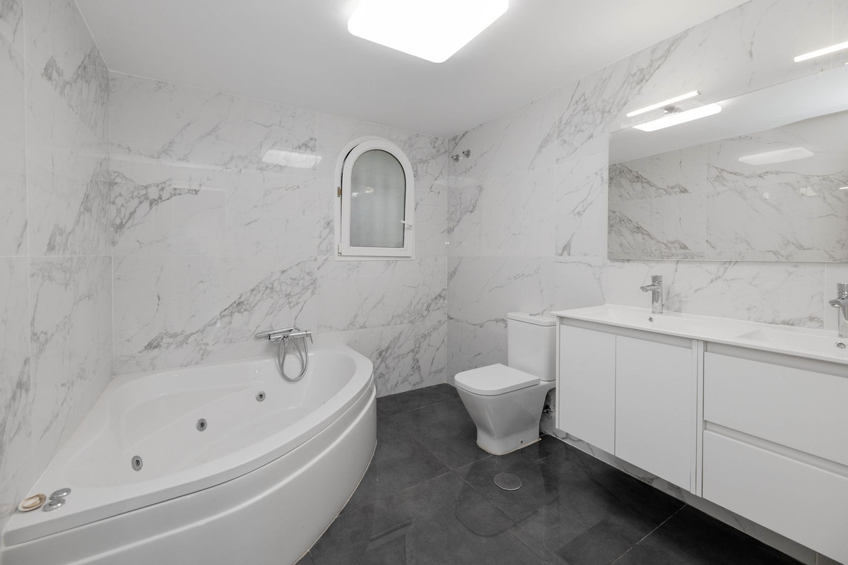 3 Bed Apartment for sale in Campo Mijas Costa Del Sol, Málaga, Spain