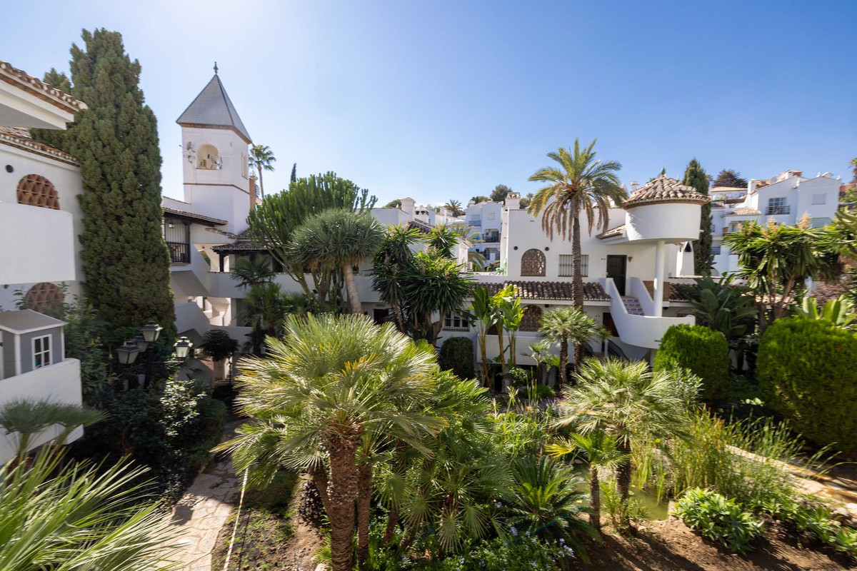 3 Bed Apartment for sale in Campo Mijas Costa Del Sol, Málaga, Spain