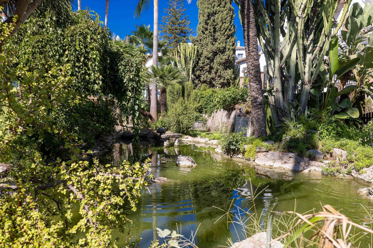 3 Bed Apartment for sale in Campo Mijas Costa Del Sol, Málaga, Spain