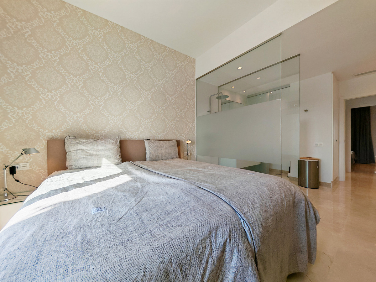 Se vende Apartamento Planta Baja de 3 dormitorios en Costa Del Sol, Málaga, España