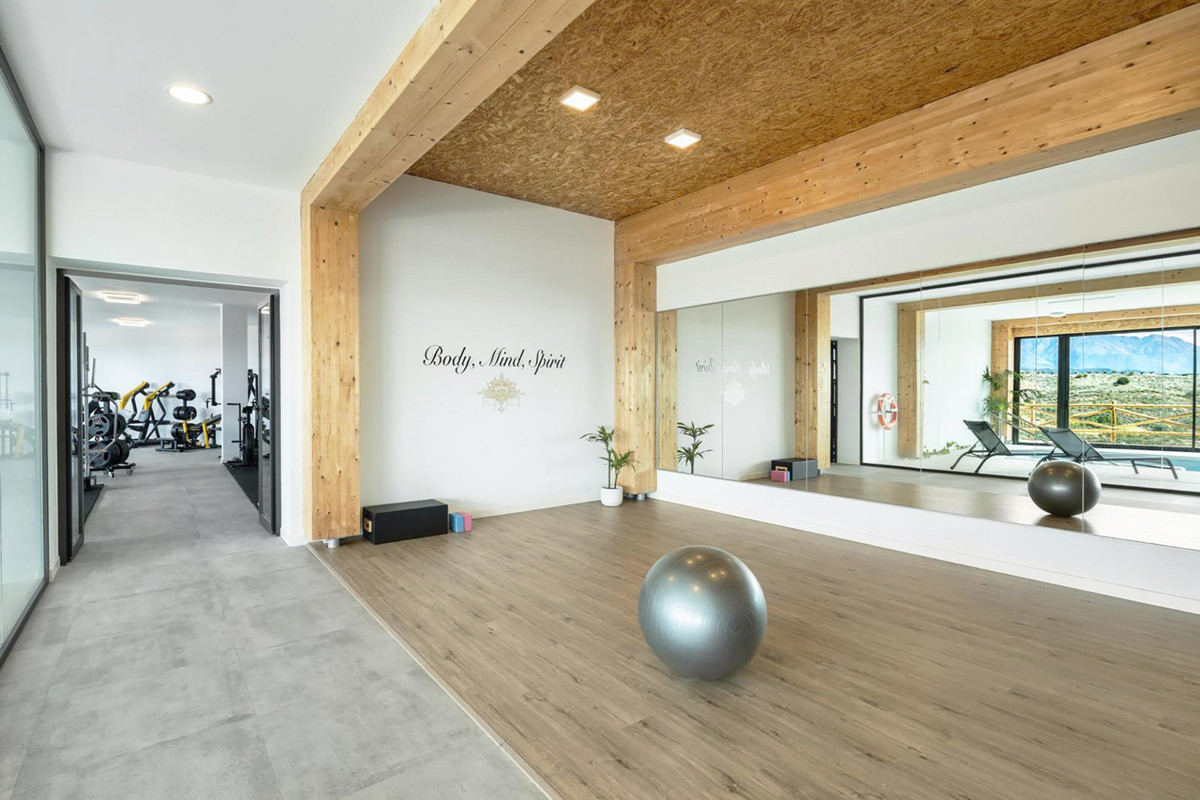 Se vende Apartamento Planta Baja de 3 dormitorios en Costa Del Sol, Málaga, España