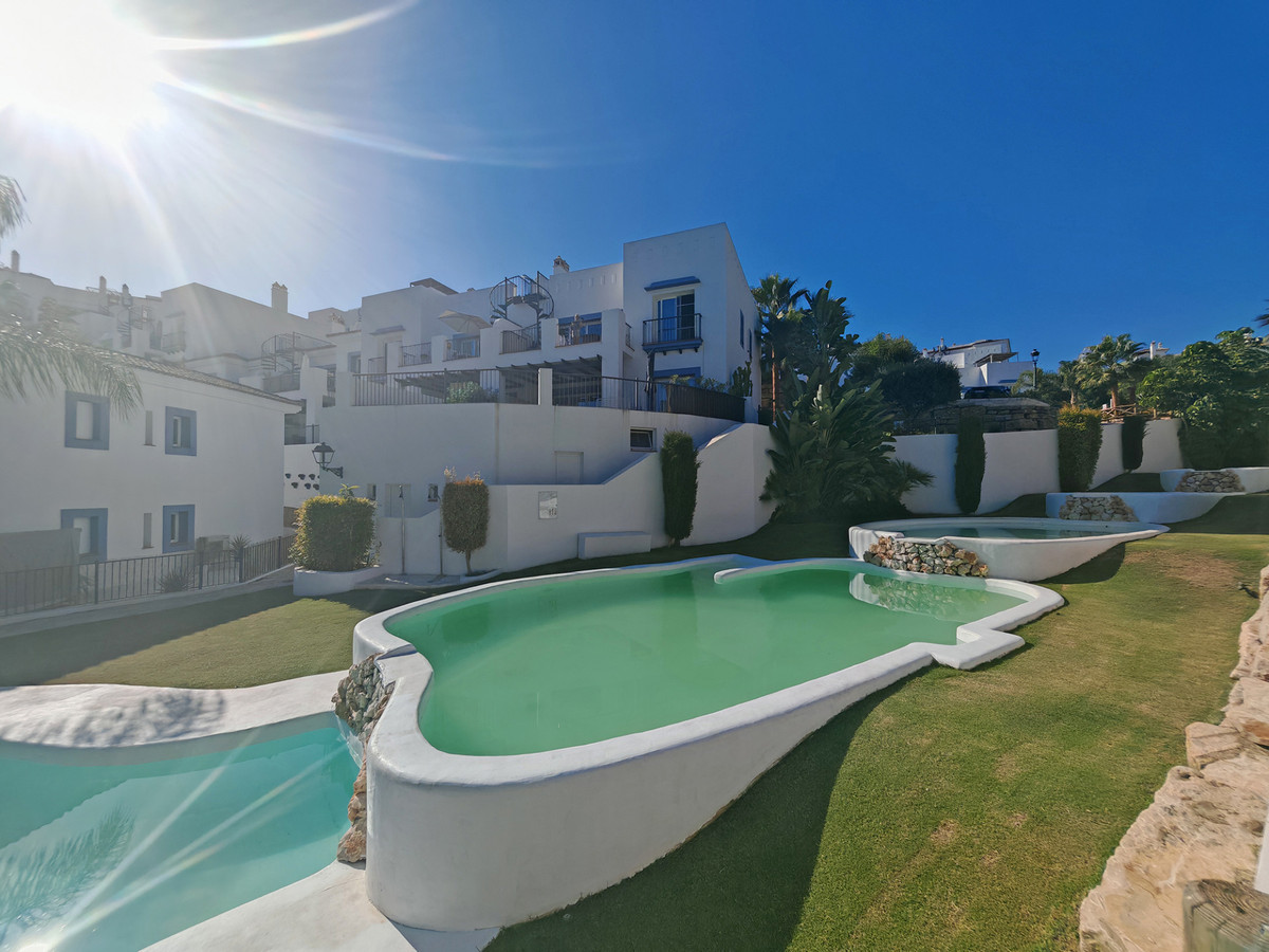 Se vende Apartamento Planta Baja de 3 dormitorios en Costa Del Sol, Málaga, España