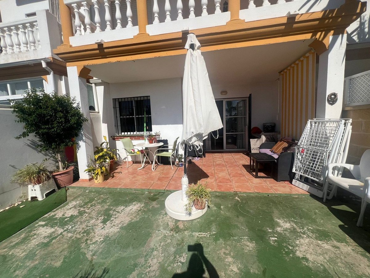Se vende Apartamento Planta Baja de 2 dormitorios en Costa Del Sol, Málaga, España