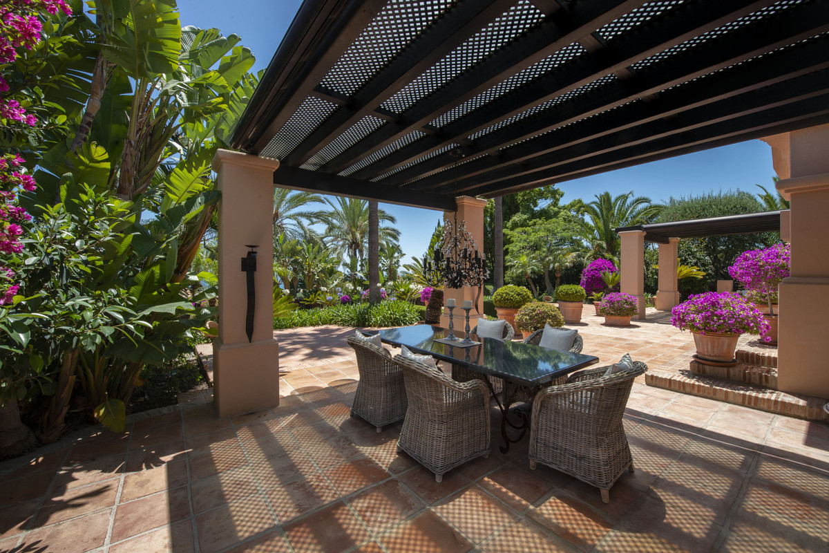 Se vende Villa - Chalet de 3 dormitorios en Costa Del Sol, Málaga, España