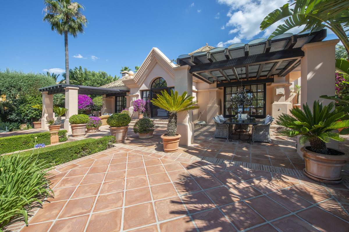 Se vende Villa - Chalet de 3 dormitorios en Costa Del Sol, Málaga, España