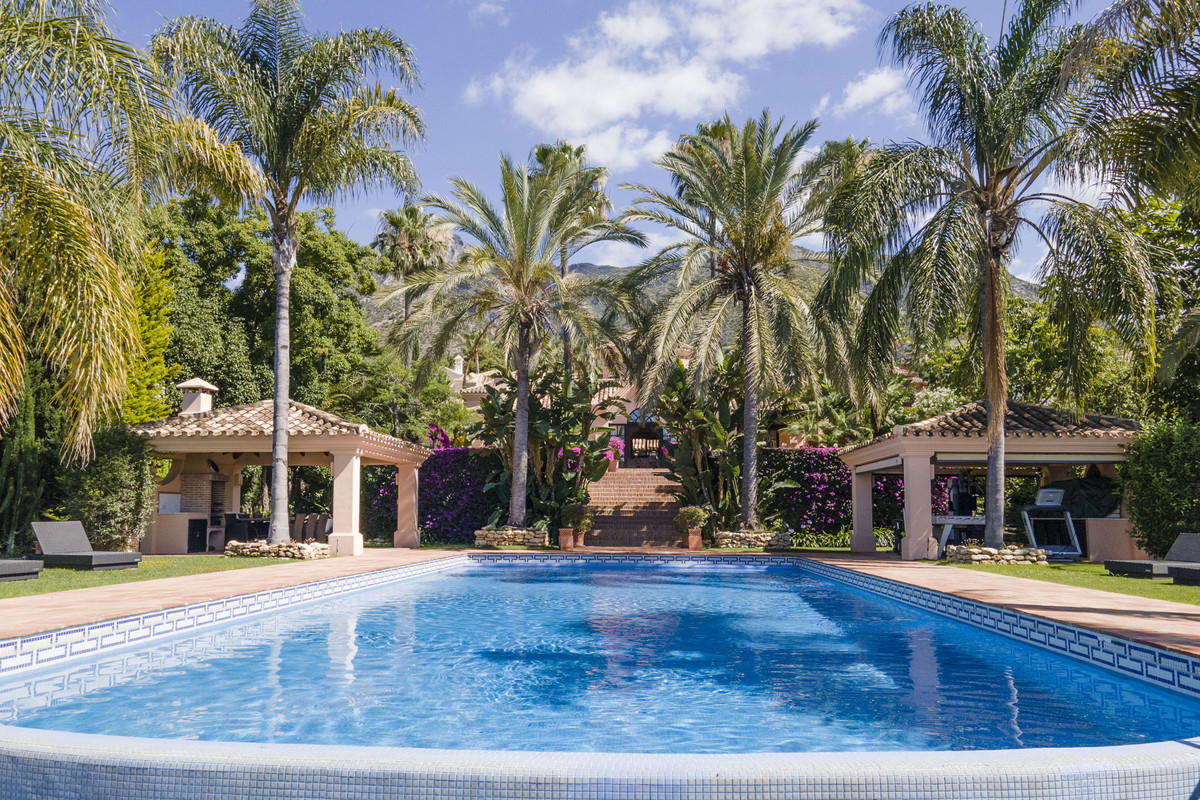 Se vende Villa - Chalet de 3 dormitorios en Costa Del Sol, Málaga, España