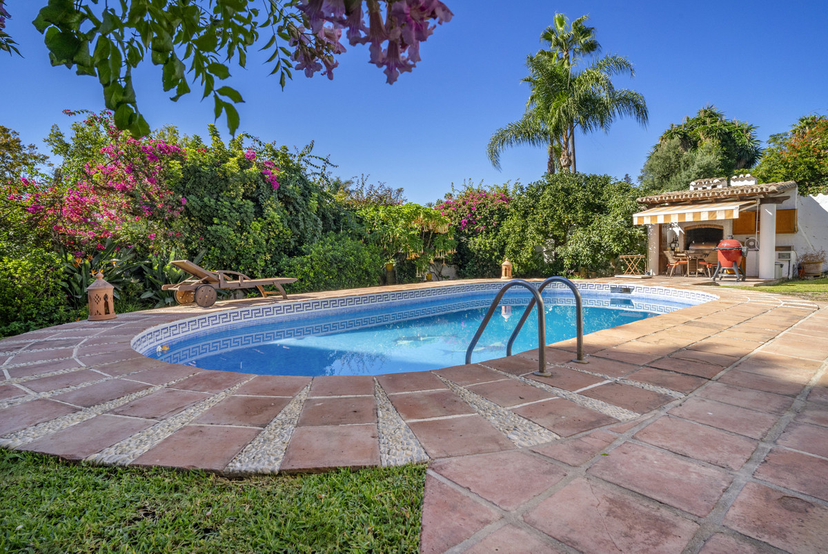4 Bed Townhouse for sale in Guadalmina Alta Costa Del Sol, Málaga, Spain