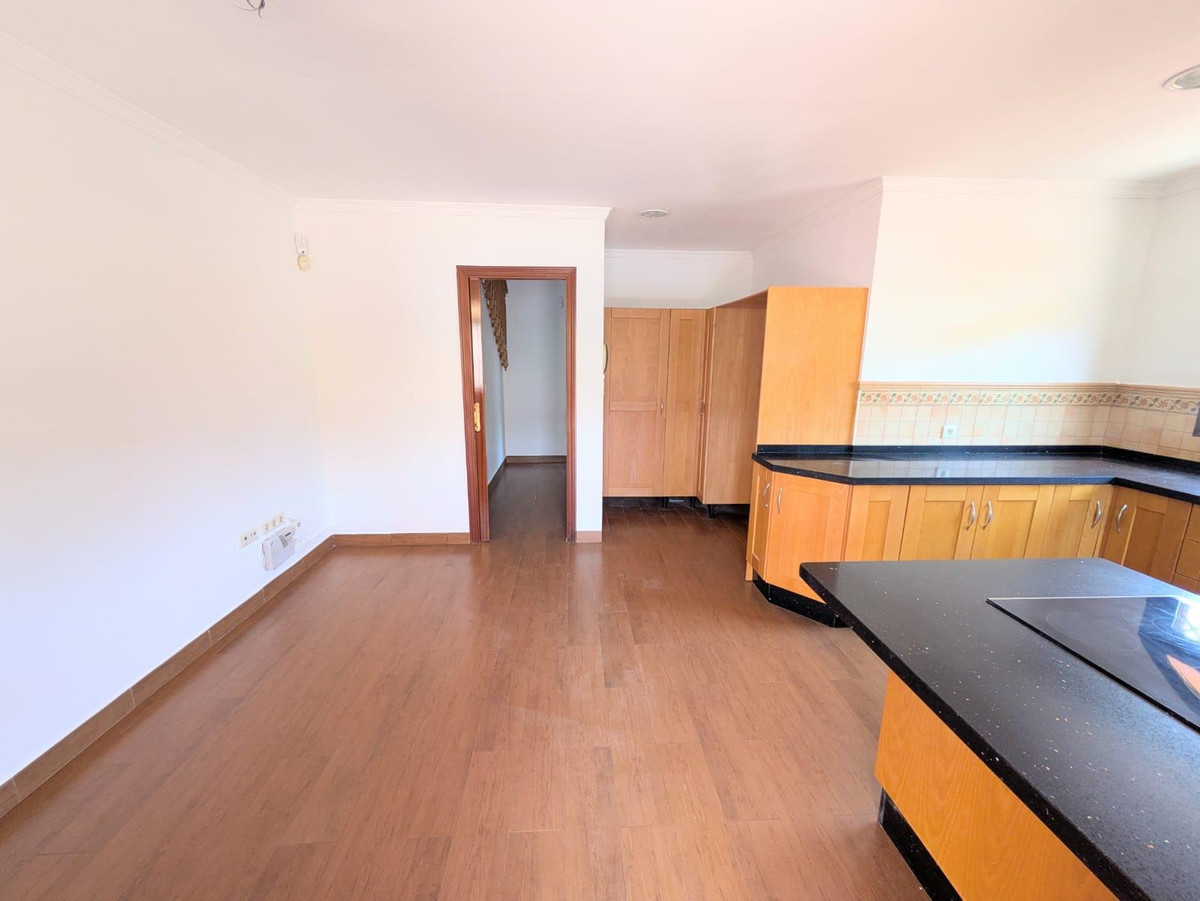 3 Bed Townhouse for sale in Benalmadena Costa Del Sol, Málaga, Spain