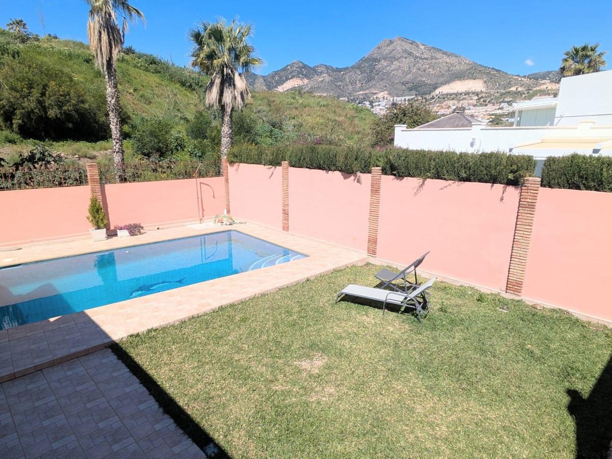 3 Bed Townhouse for sale in Benalmadena Costa Del Sol, Málaga, Spain