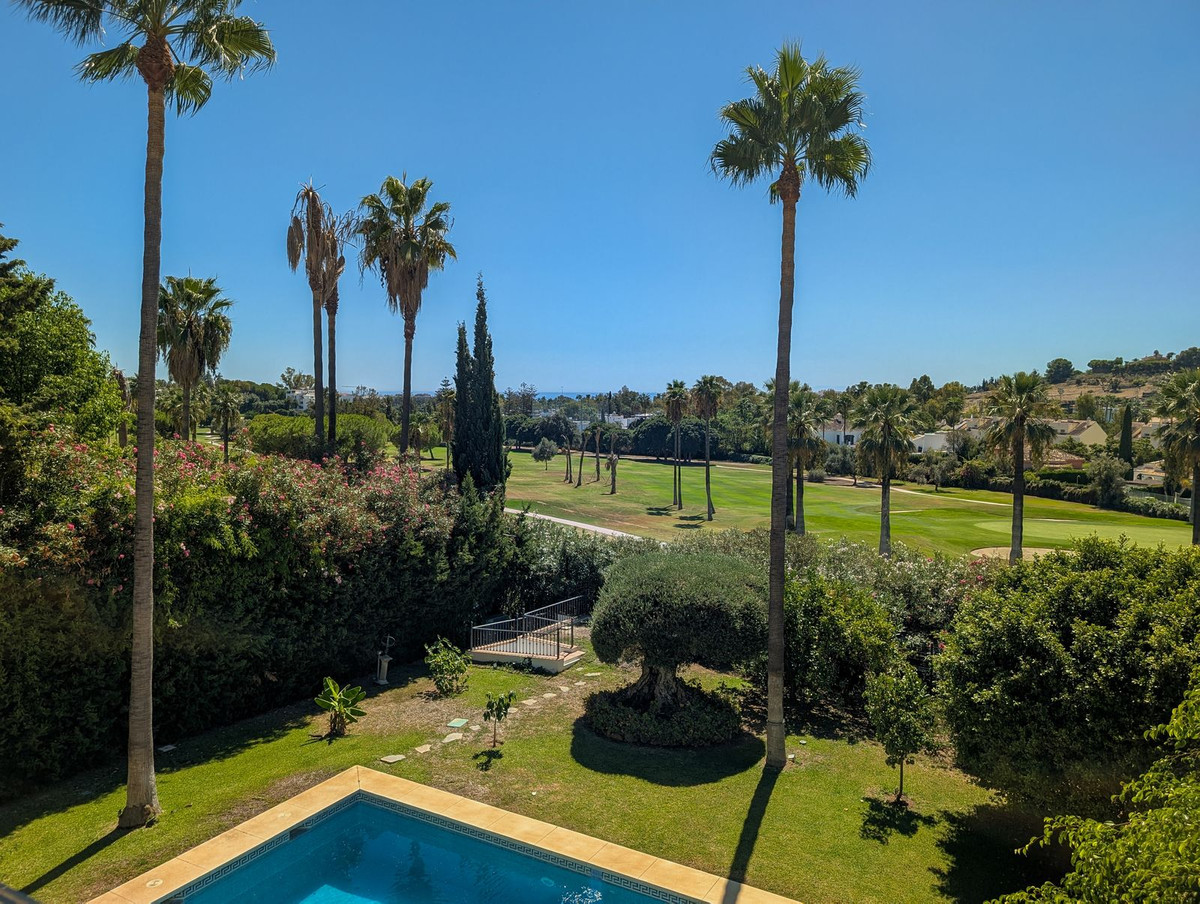 Se vende Villa - Chalet de 5 dormitorios en Costa Del Sol, Málaga, España