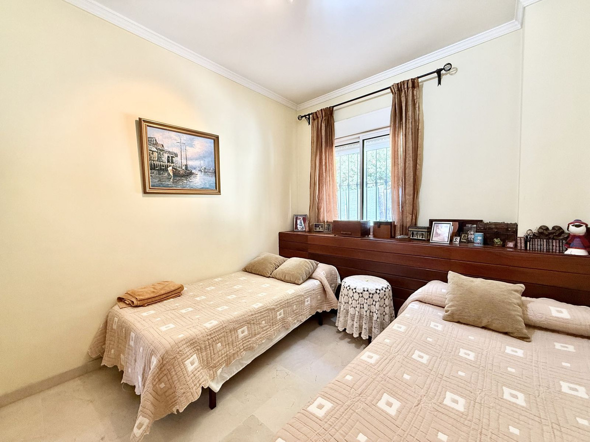 4 Bed Townhouse for sale in Estepona Costa Del Sol, Málaga, Spain