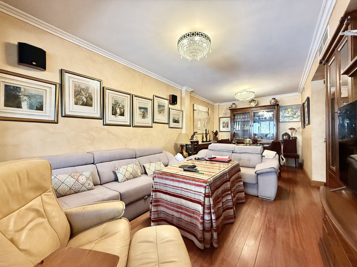 4 Bed Townhouse for sale in Estepona Costa Del Sol, Málaga, Spain
