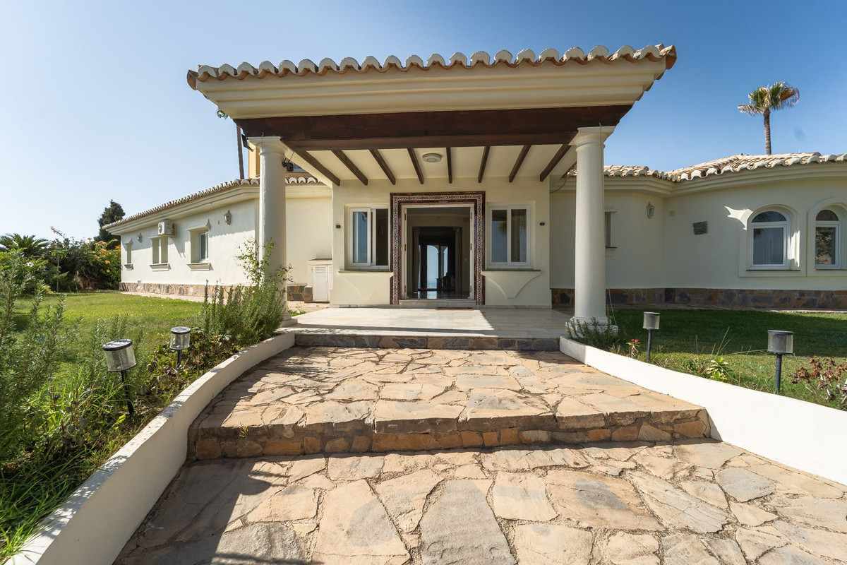5 Bed Townhouse for sale in Mijas Costa Costa Del Sol, Málaga, Spain