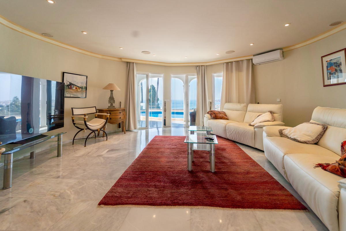5 Bed Townhouse for sale in Mijas Costa Costa Del Sol, Málaga, Spain