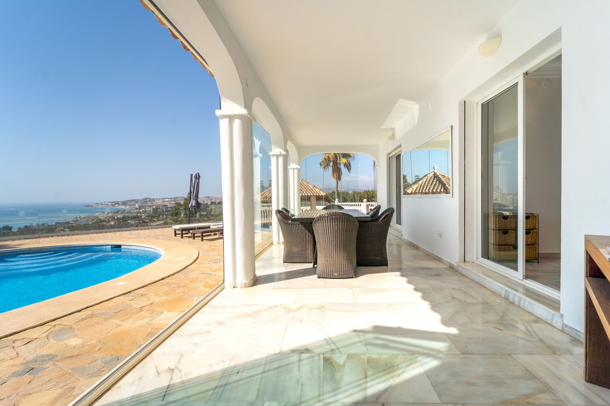 5 Bed Townhouse for sale in Mijas Costa Costa Del Sol, Málaga, Spain