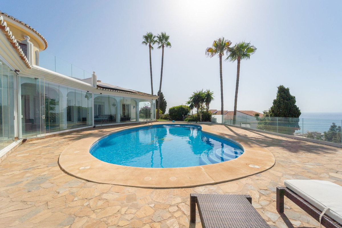 5 Bed Townhouse for sale in Mijas Costa Costa Del Sol, Málaga, Spain