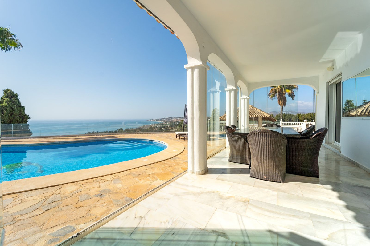 5 Bed Townhouse for sale in Mijas Costa Costa Del Sol, Málaga, Spain