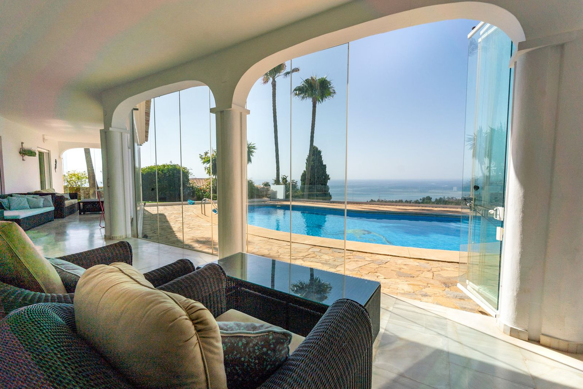 5 Bed Townhouse for sale in Mijas Costa Costa Del Sol, Málaga, Spain