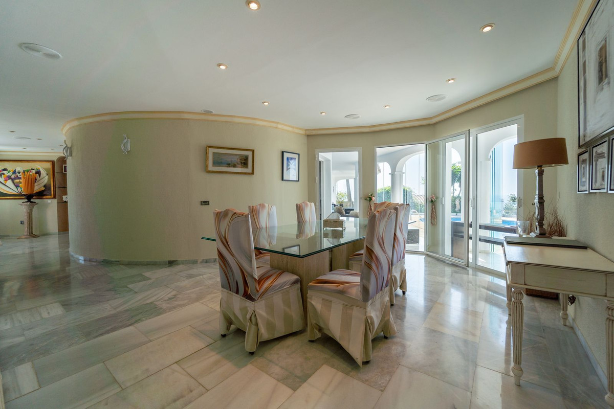 5 Bed Townhouse for sale in Mijas Costa Costa Del Sol, Málaga, Spain