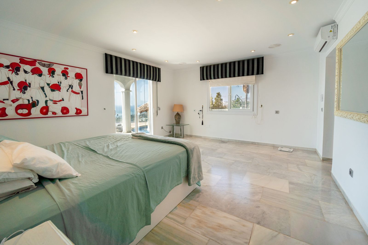 5 Bed Townhouse for sale in Mijas Costa Costa Del Sol, Málaga, Spain