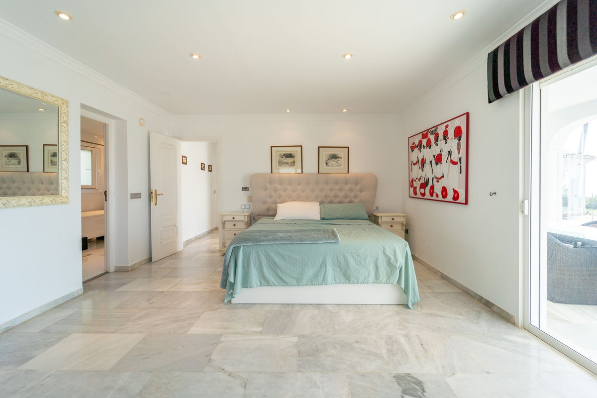 5 Bed Townhouse for sale in Mijas Costa Costa Del Sol, Málaga, Spain