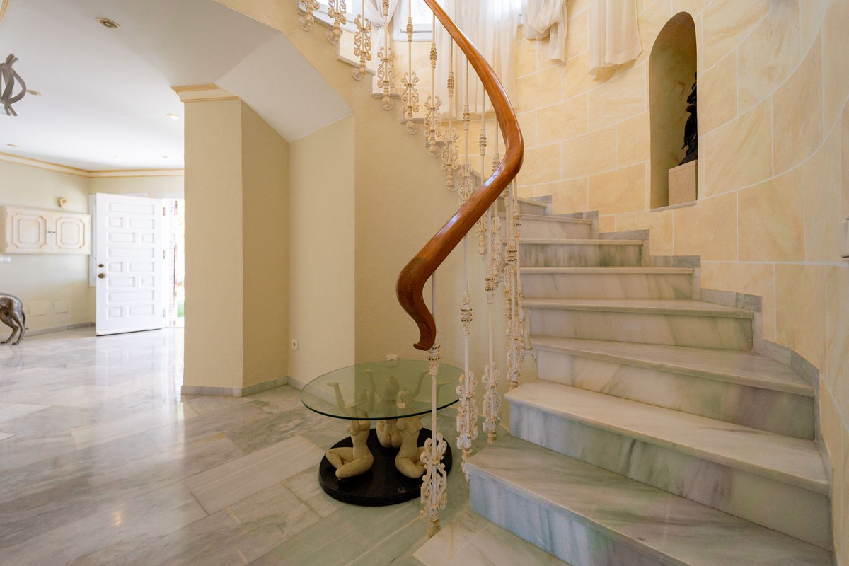 5 Bed Townhouse for sale in Mijas Costa Costa Del Sol, Málaga, Spain
