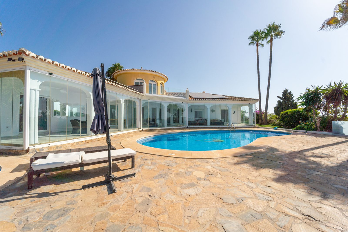5 Bed Townhouse for sale in Mijas Costa Costa Del Sol, Málaga, Spain