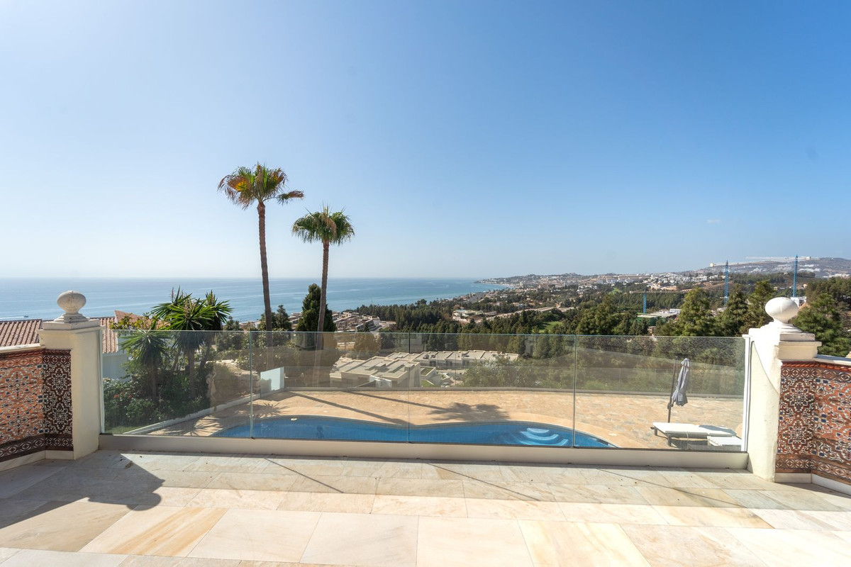 5 Bed Townhouse for sale in Mijas Costa Costa Del Sol, Málaga, Spain