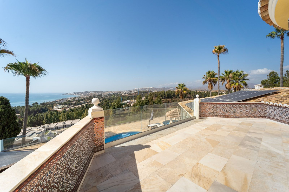 5 Bed Townhouse for sale in Mijas Costa Costa Del Sol, Málaga, Spain