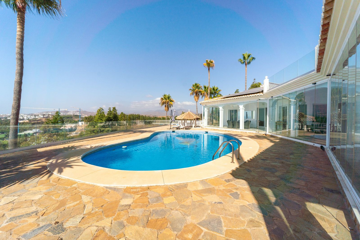 5 Bed Townhouse for sale in Mijas Costa Costa Del Sol, Málaga, Spain