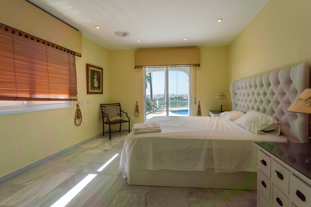 5 Bed Townhouse for sale in Mijas Costa Costa Del Sol, Málaga, Spain