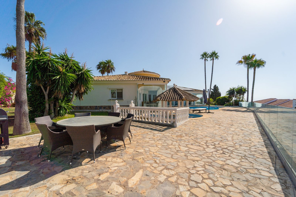 5 Bed Townhouse for sale in Mijas Costa Costa Del Sol, Málaga, Spain