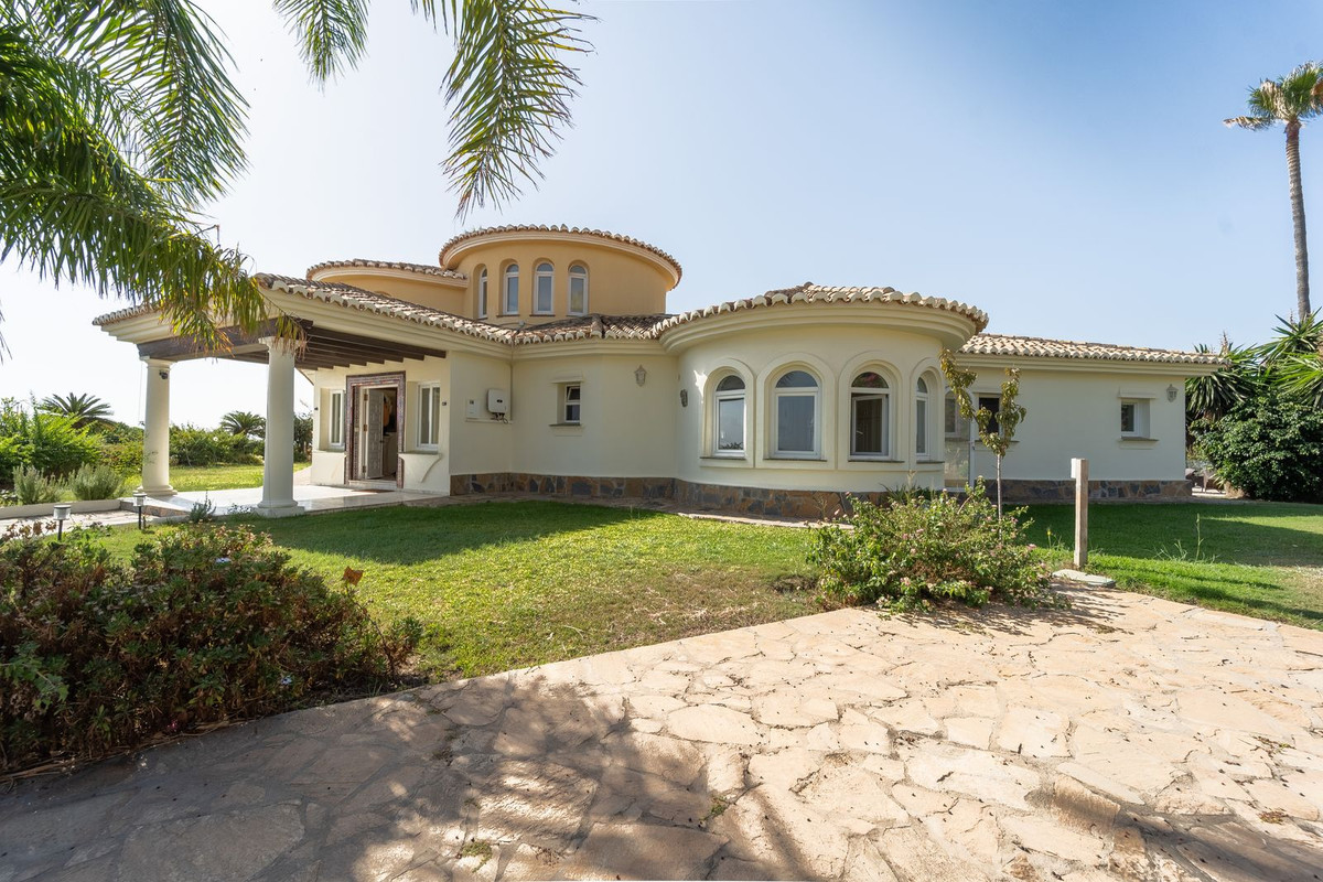 5 Bed Townhouse for sale in Mijas Costa Costa Del Sol, Málaga, Spain