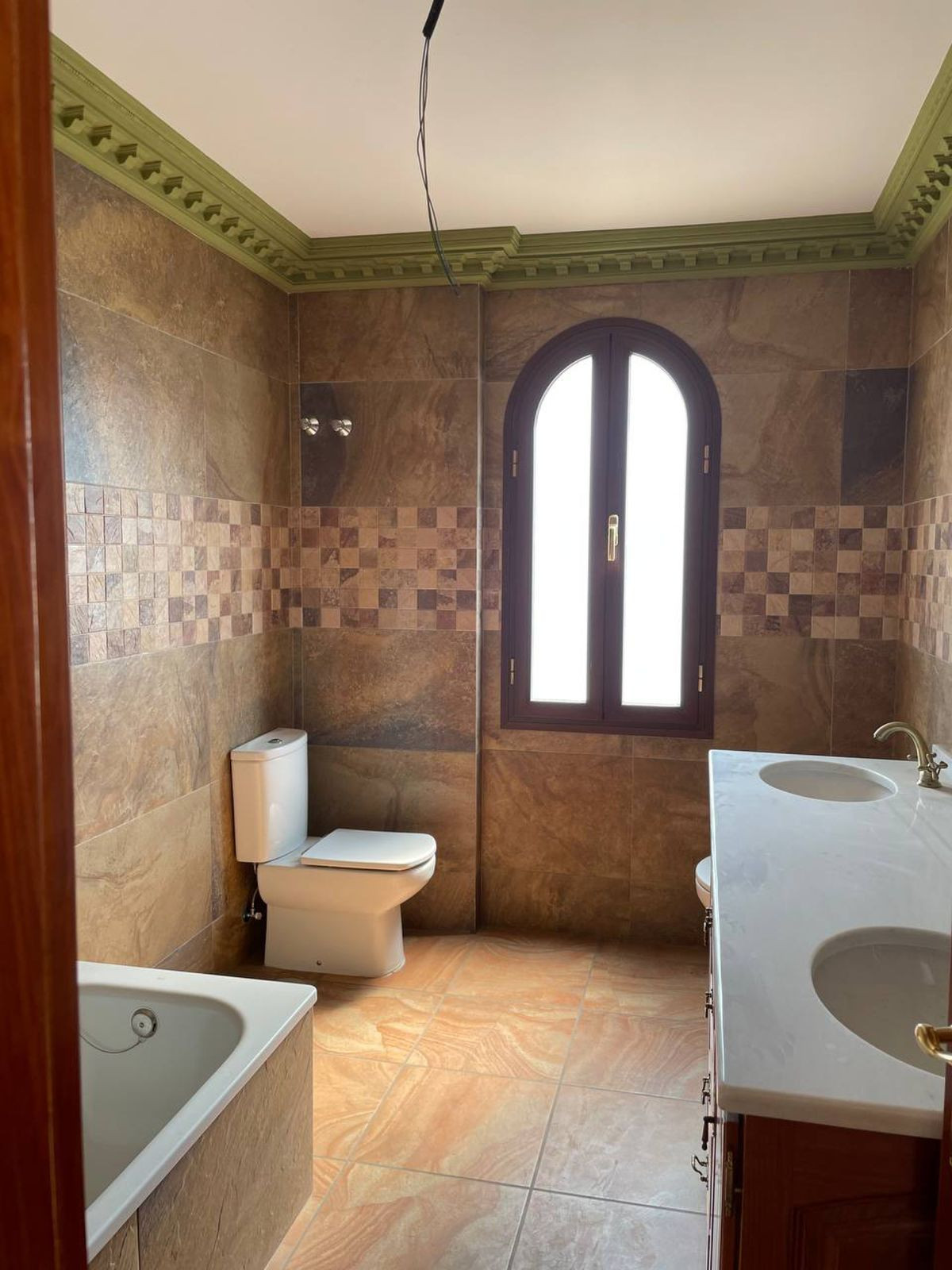 4 Bed Townhouse for sale in San Pedro De Alcántara Costa Del Sol, Málaga, Spain