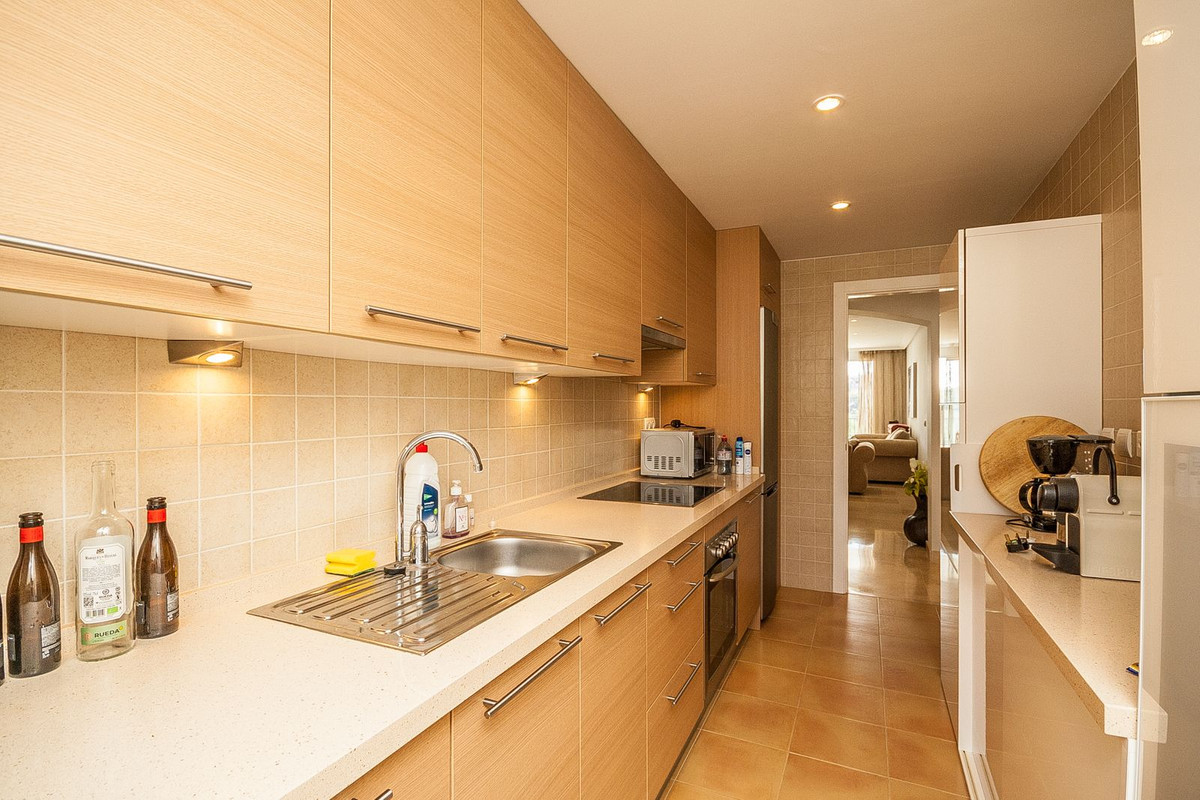 2 Bed Apartment for sale in Elviria Costa Del Sol, Málaga, Spain