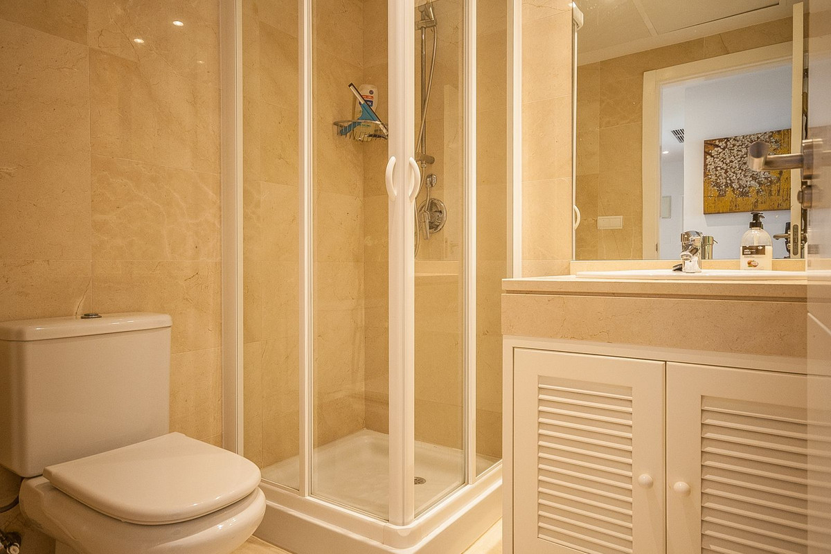 2 Bed Apartment for sale in Elviria Costa Del Sol, Málaga, Spain