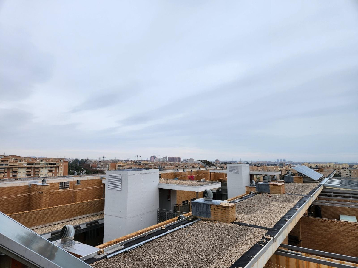 3 Bed Apartment for sale in Teatinos Málaga Ciudad, Málaga, Spain