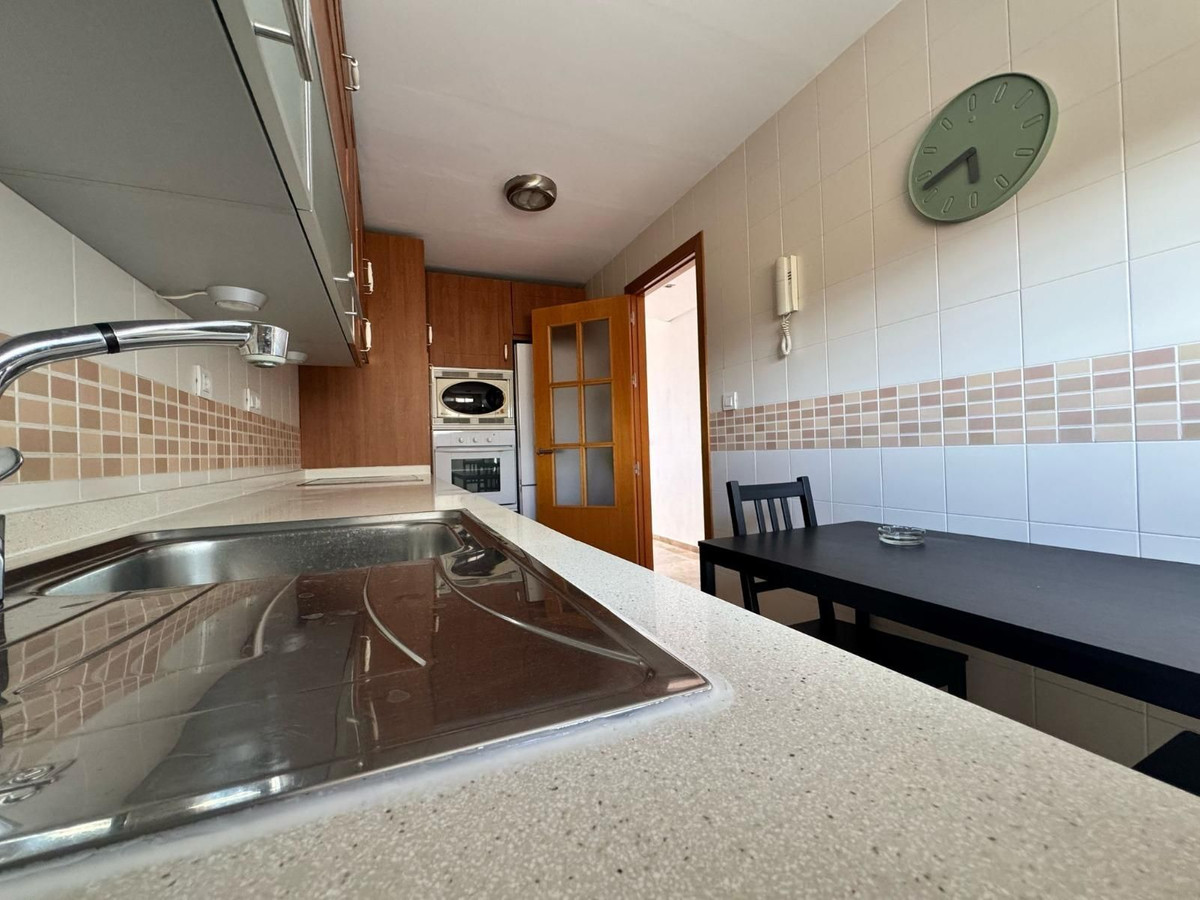 3 Bed Apartment for sale in Teatinos Málaga Ciudad, Málaga, Spain