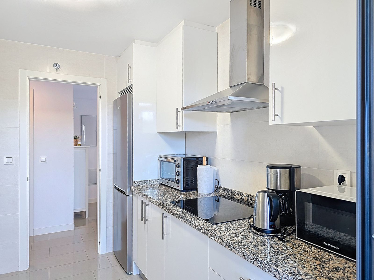 2 Bed Apartment for sale in Torre Del Mar Costa Del Sol East, Málaga, Spain