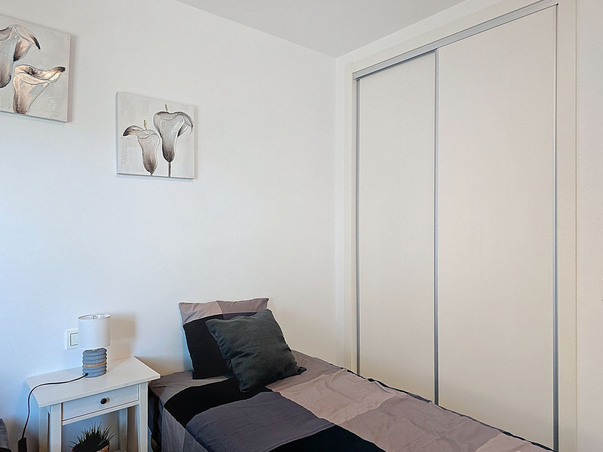 2 Bed Apartment for sale in Torre Del Mar Costa Del Sol East, Málaga, Spain