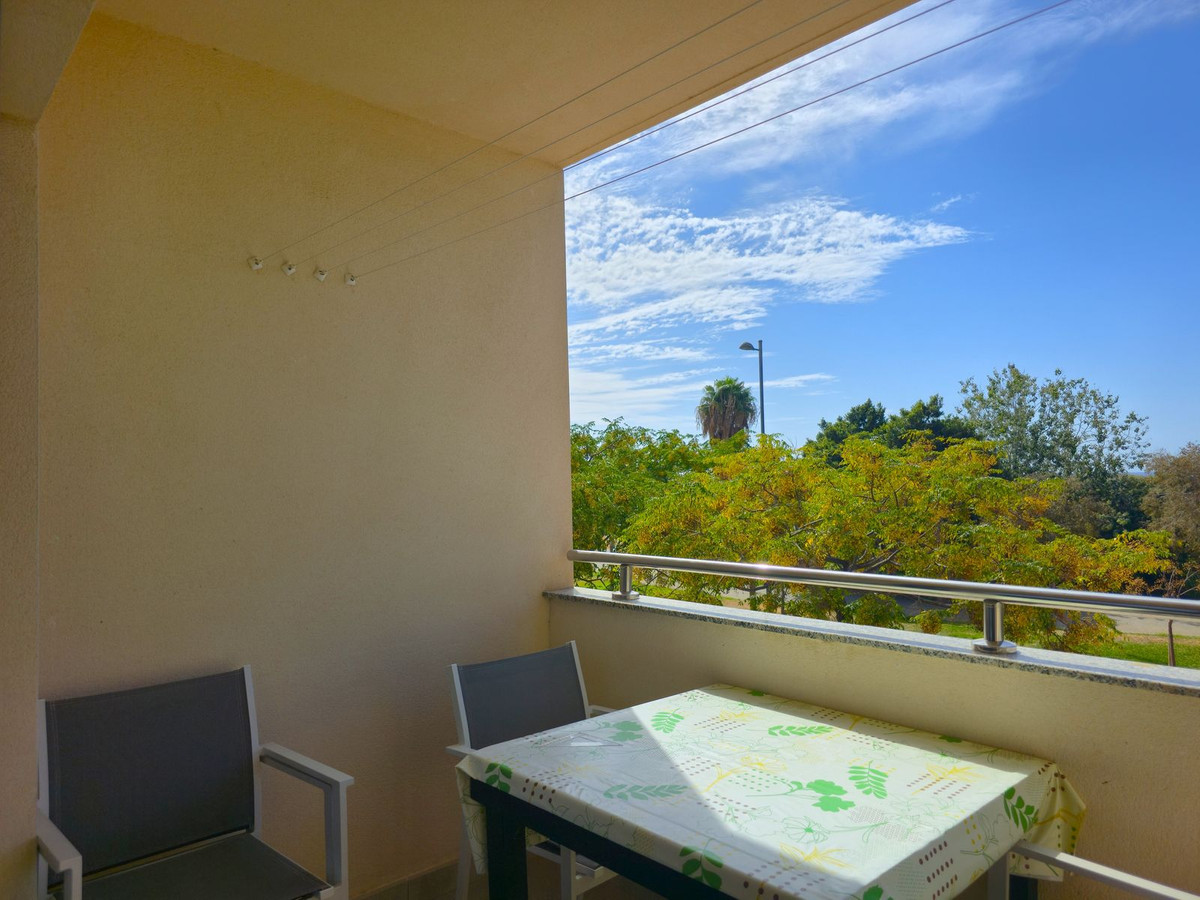 2 Bed Apartment for sale in Torre Del Mar Costa Del Sol East, Málaga, Spain