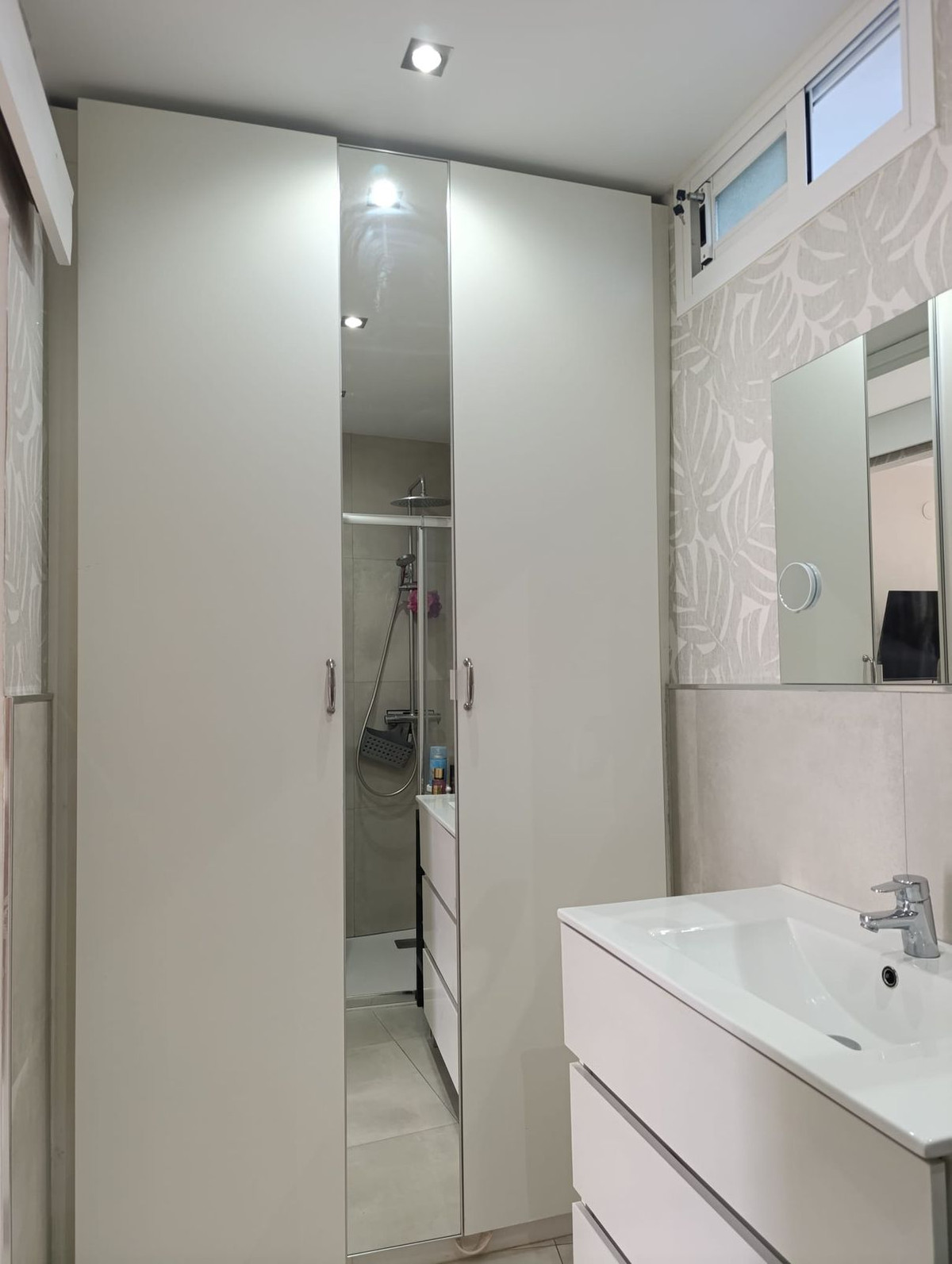 4 Bed Townhouse for sale in Estepona Costa Del Sol, Málaga, Spain