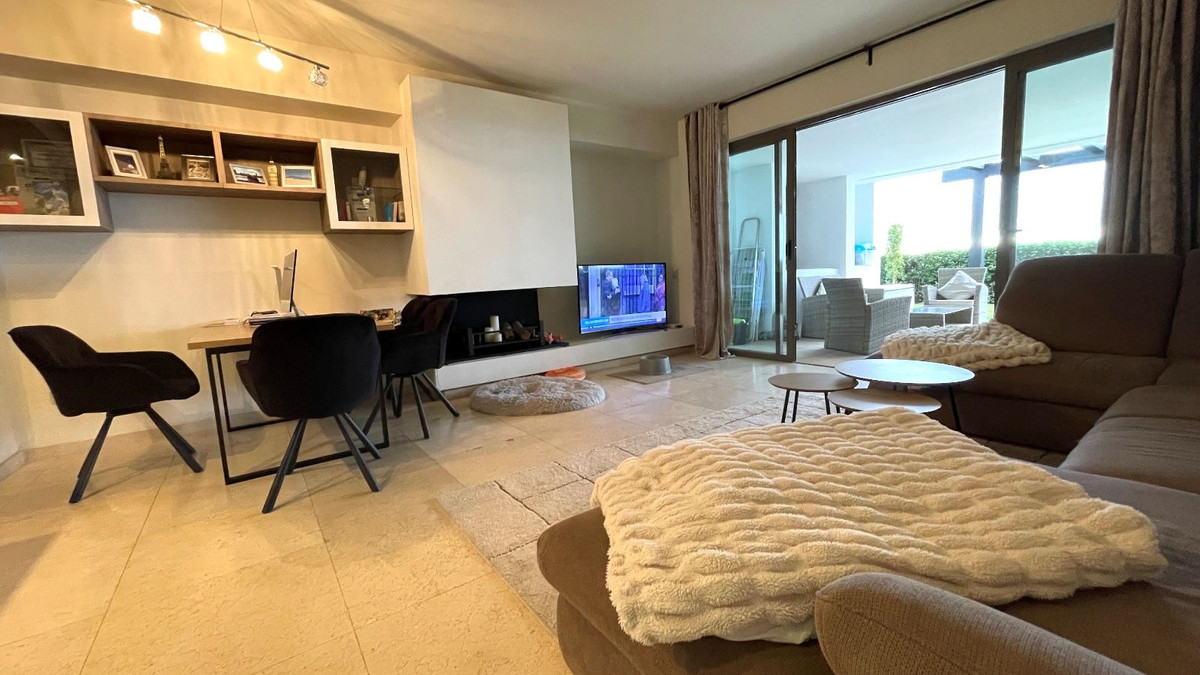 Se vende Apartamento Planta Baja de 2 dormitorios en Costa Del Sol, Málaga, España