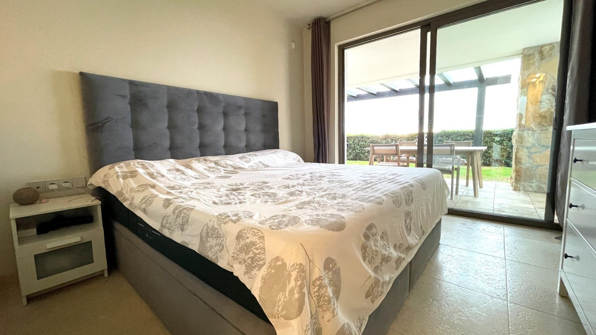 Se vende Apartamento Planta Baja de 2 dormitorios en Costa Del Sol, Málaga, España
