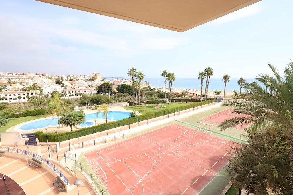 Se vende Ático de 3 dormitorios en Costa Blanca, Alicante, España