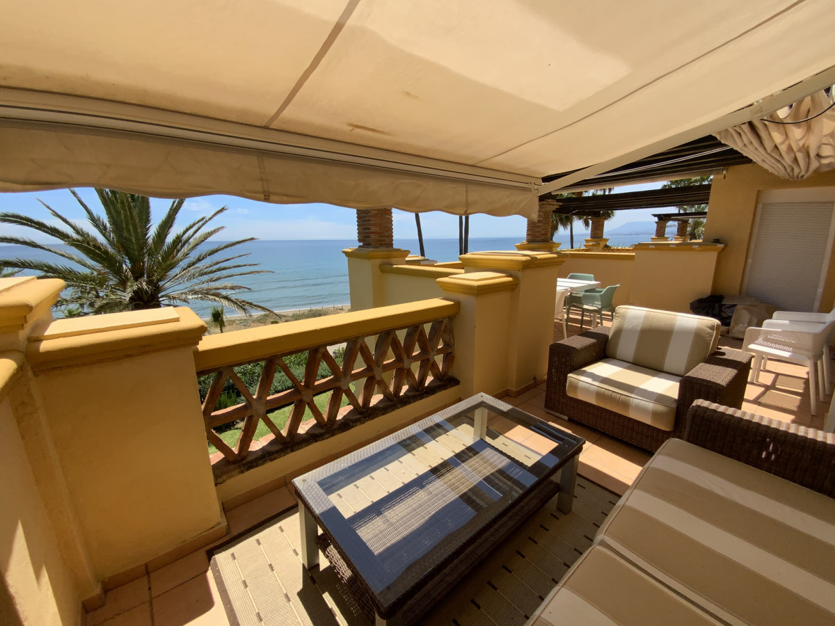 Se vende Apartamento Planta Media de 3 dormitorios en Costa Del Sol, Málaga, España