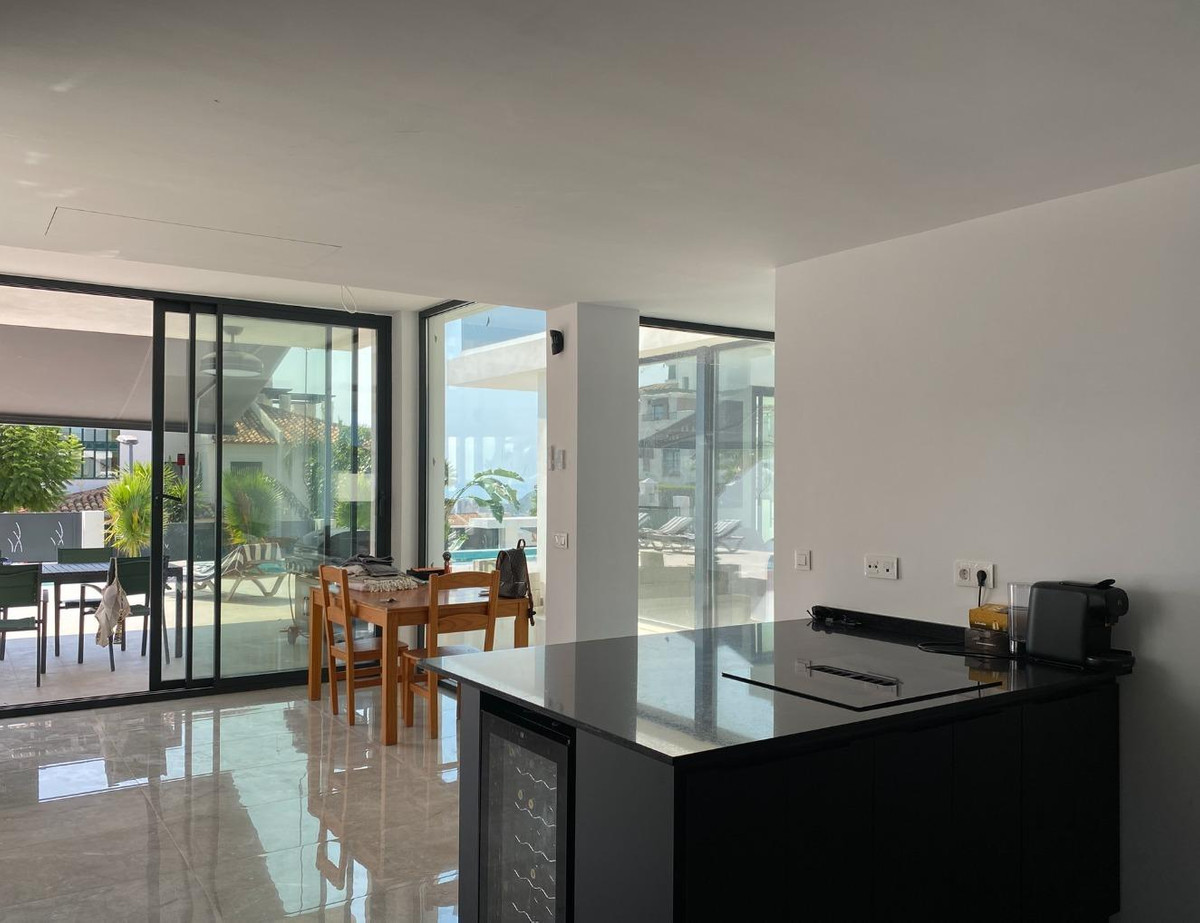 6 Bed Townhouse for sale in Finestrat Costa Blanca, Alicante, Spain