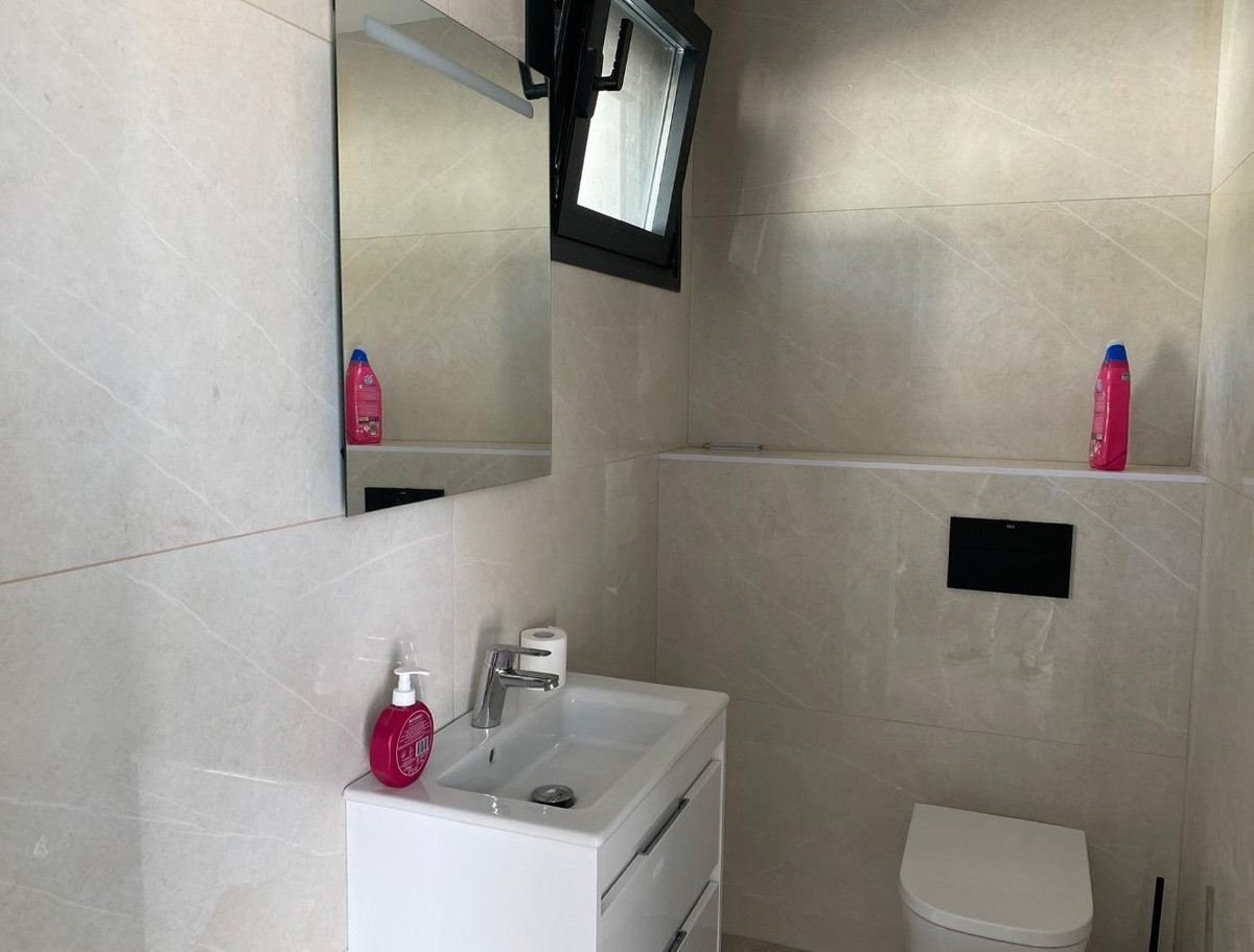 6 Bed Townhouse for sale in Finestrat Costa Blanca, Alicante, Spain